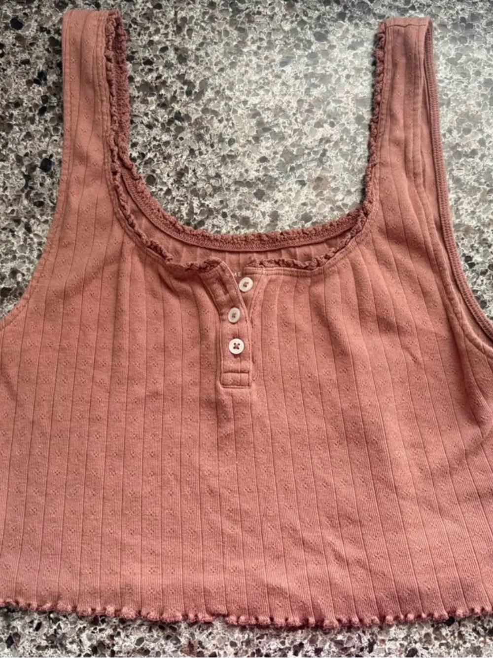 American Eagle Outfitters Ribbed Henley Crop Tank in Dusty Rose
